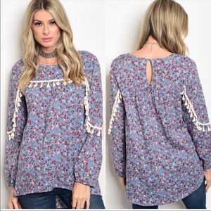 NWT Tassel N Lace Floral Blouse